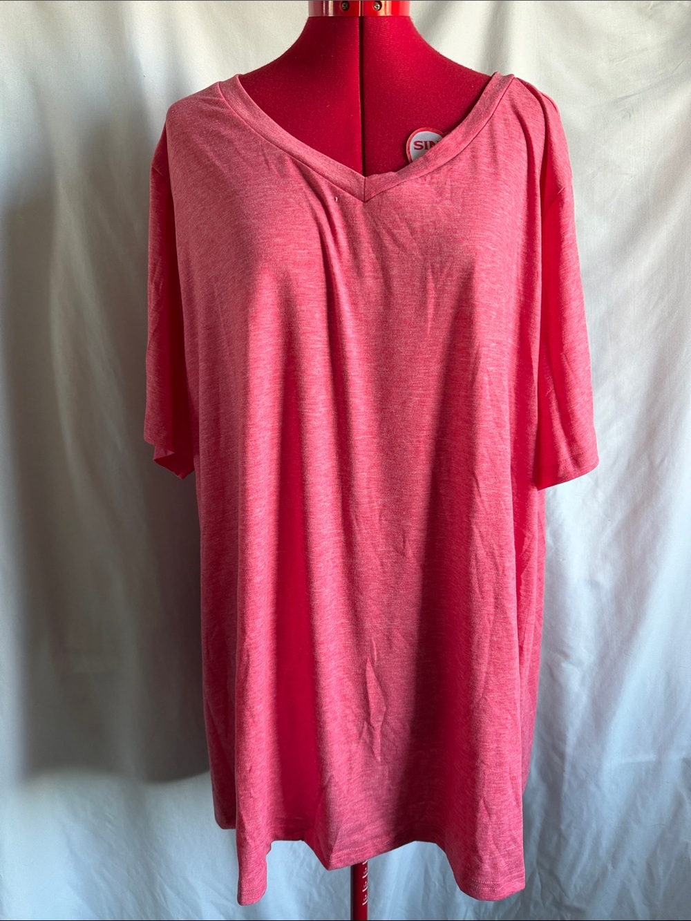Relaxed V-Neck Short Sleeve Tee in Coral Pink